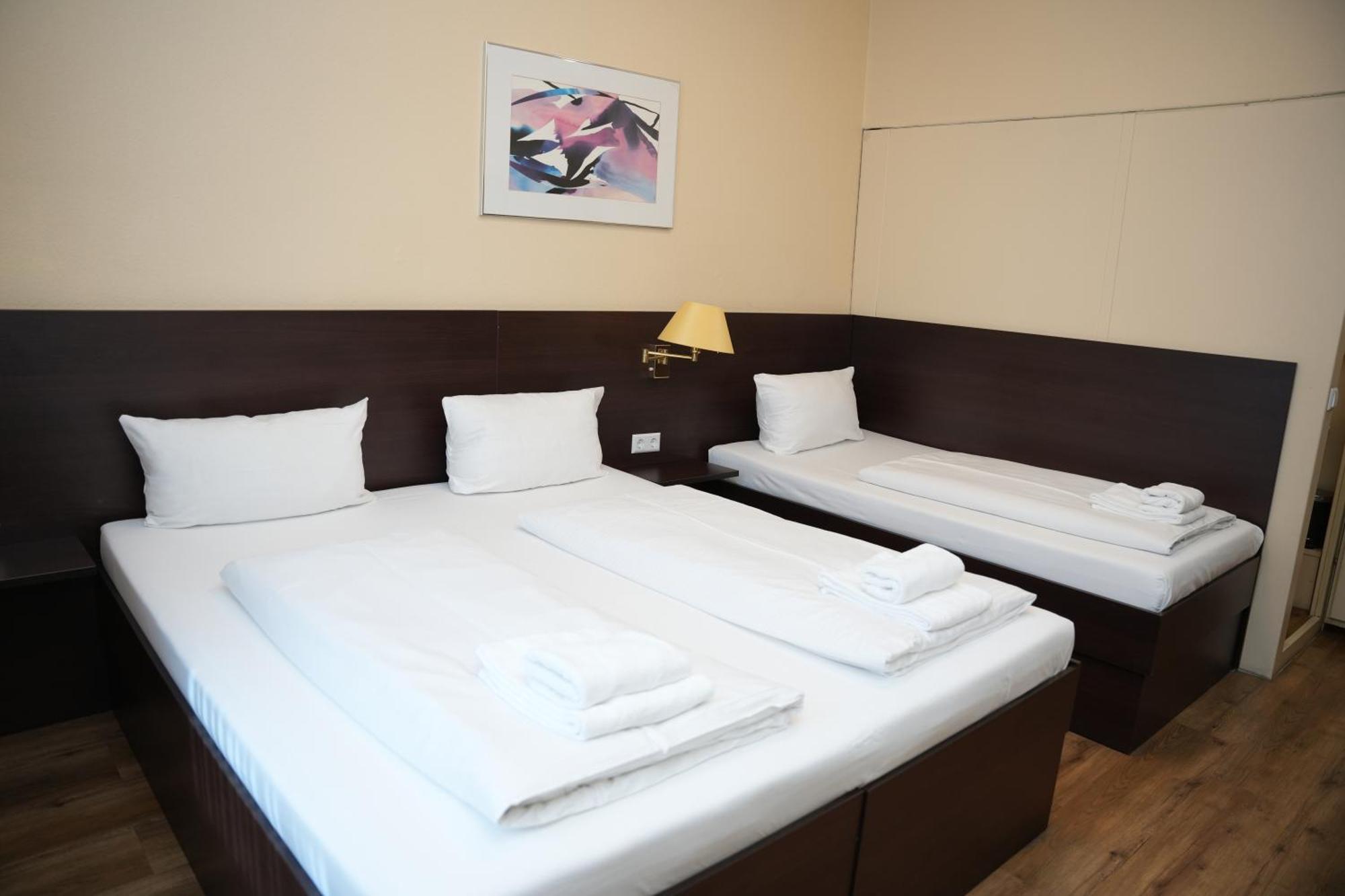 Hotel Cityring Frankfurt am Main Exterior photo