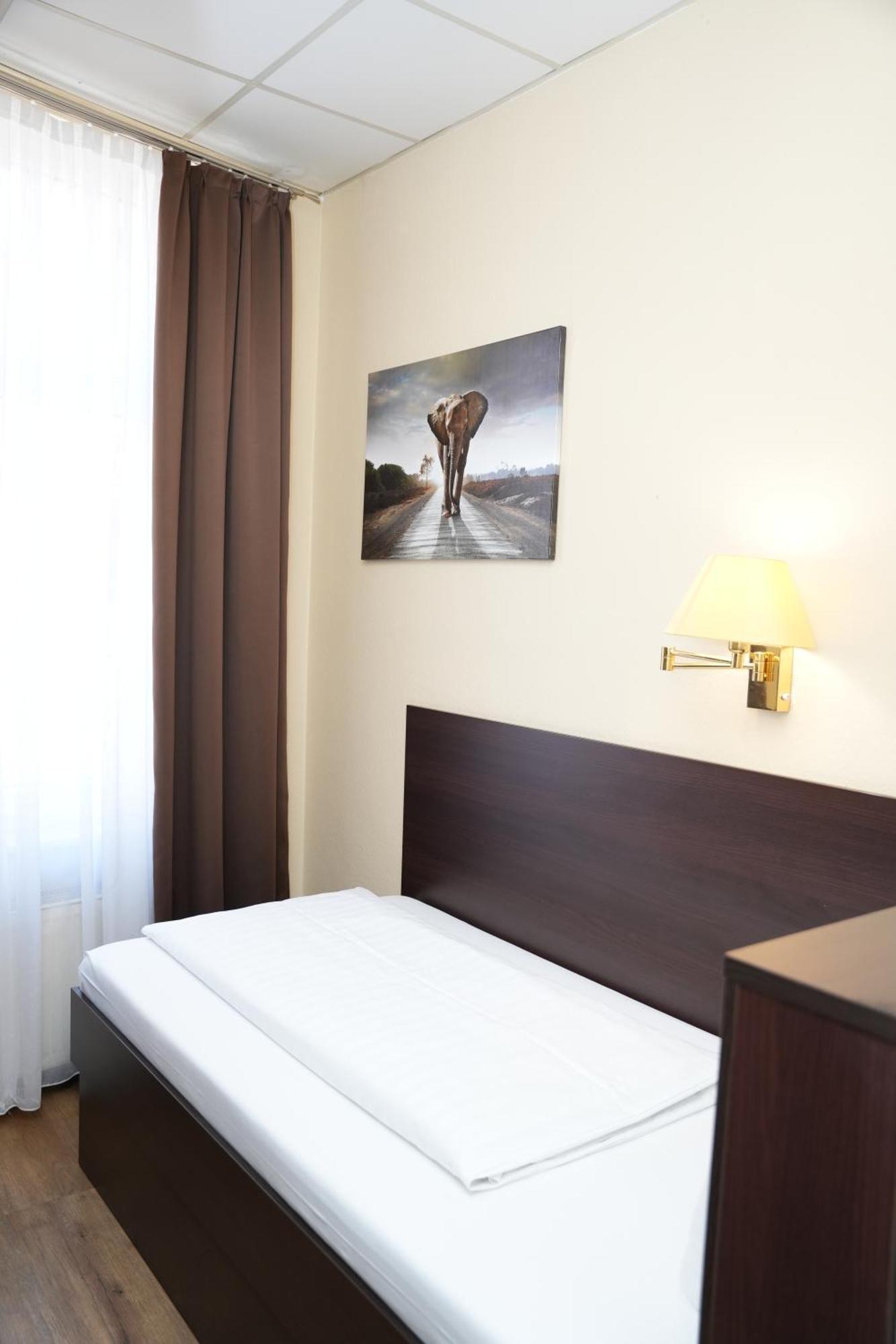 Hotel Cityring Frankfurt am Main Exterior photo